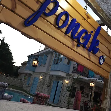 Poncik Butik * Alaçatı