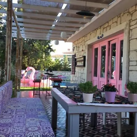 Poncik Butik Hotel *