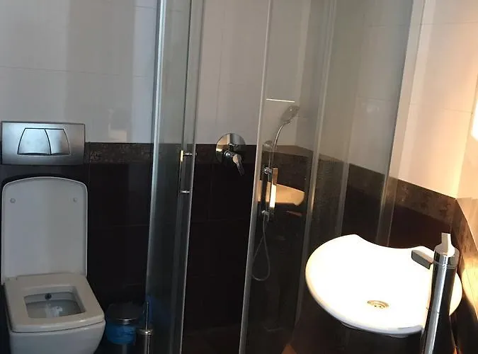 فندق Poncik Butik *